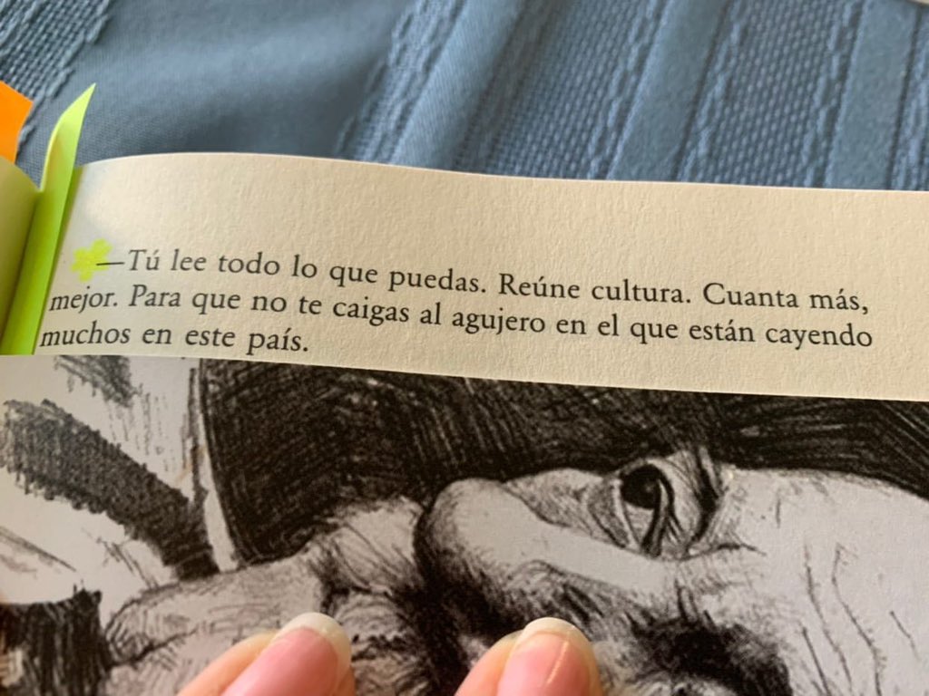 Cementedelibros's tweet photo. “Tu lee todo lo que puedas. Reúne cultura. Cuanta más mejor.”
Libro: Patria
Autor: Fernando Aramburu
#cementeriodelibros https://t.co/hLWWZrPZIA