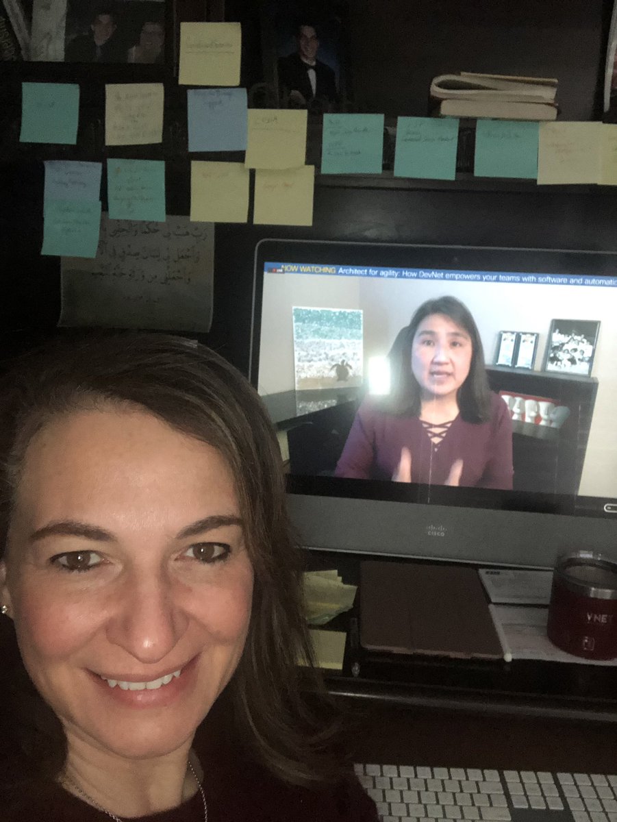 Great #CiscoLive and #DevNet sessions today and an attempt at #RecursiveSelfies!