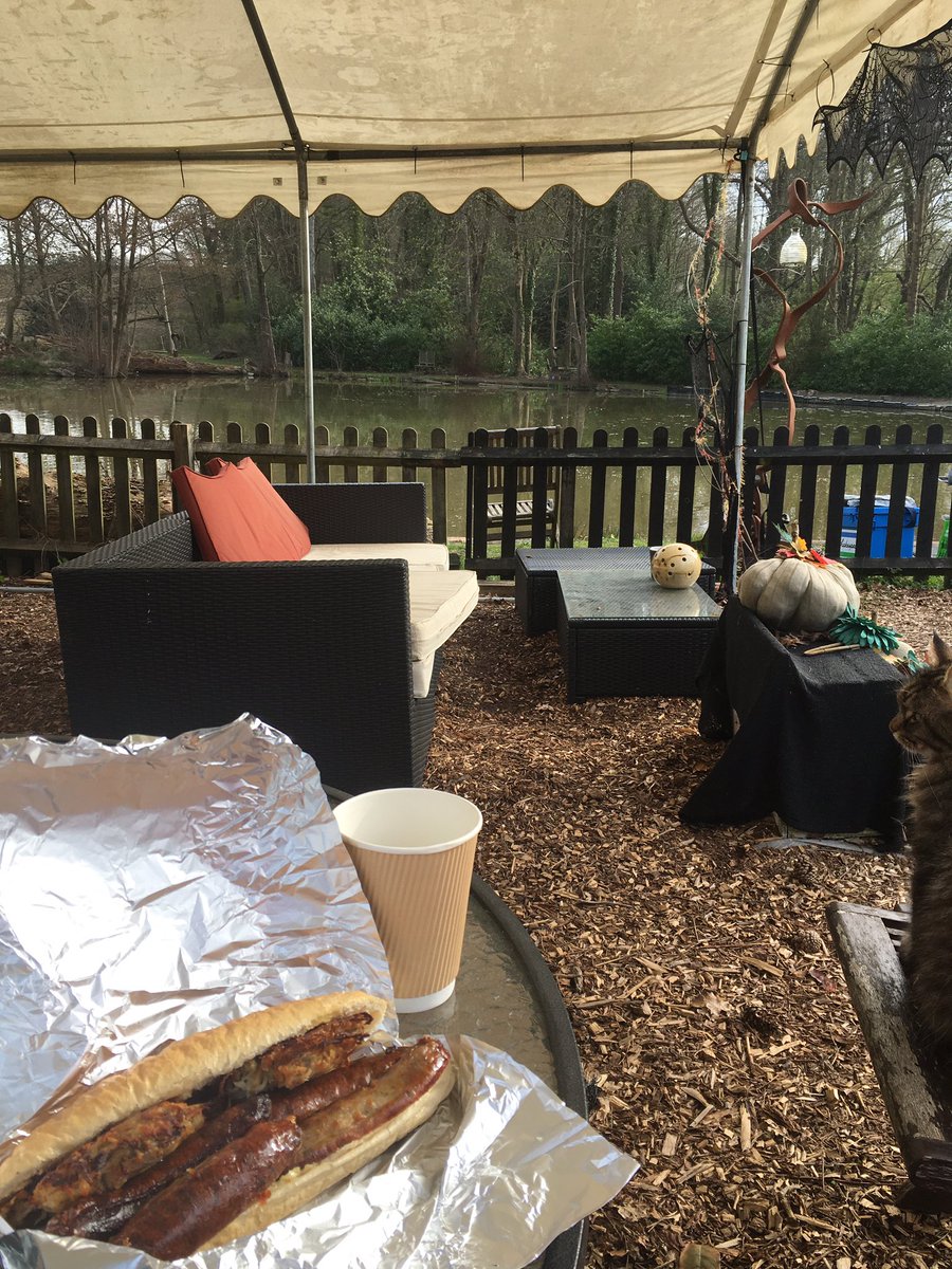 helsvarc's tweet photo. Breakfast 👍🏼👌🏼#Goodmorning   #alfresco #Rubyscafe https://t.co/1bCthFyTFk