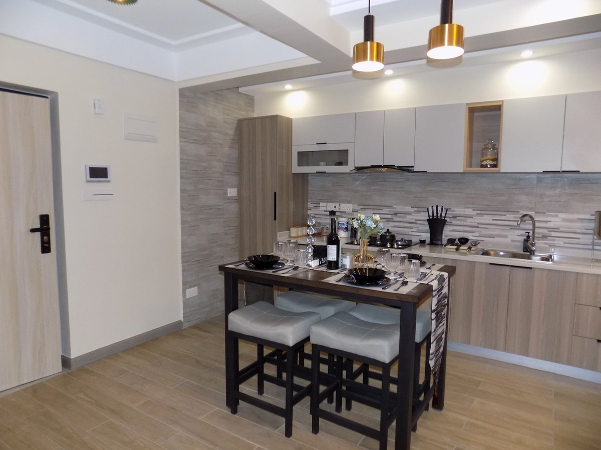 firstavenue_ke's tweet photo. Made with the highest spec of finishing and situated in a serene locale with easy access to schools,shopping malls,resturants etc is siaya park apartments.Just call/whatsapp 0701189467 for more information.
#PropertyshowKE 
#firstavenueproperties 
#realestate https://t.co/scXVTQy3dt