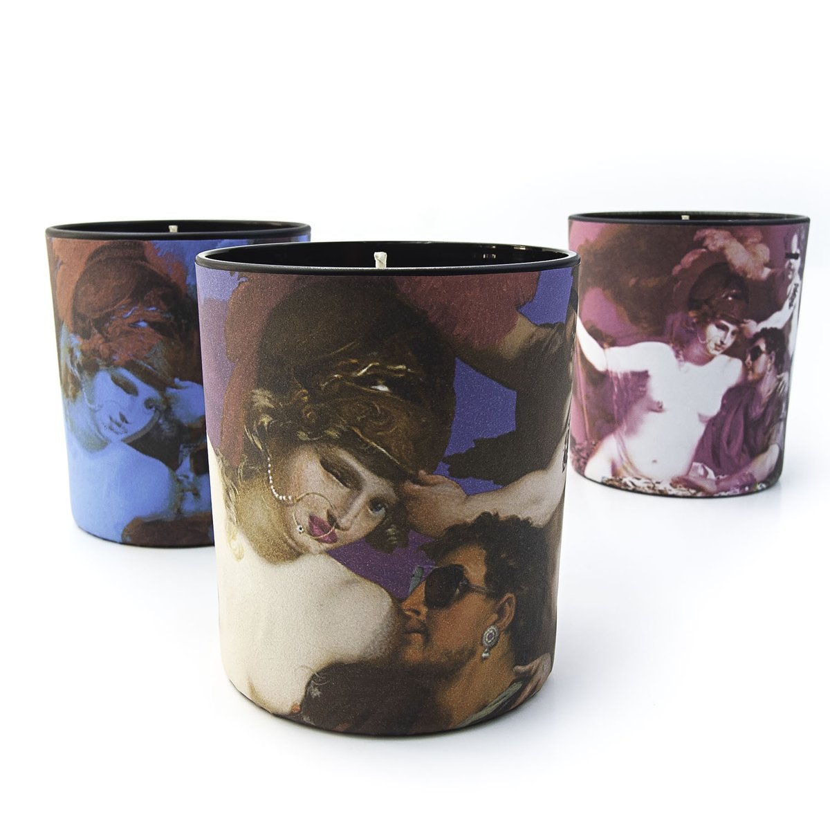 CollissQuinton's tweet photo. #collissandquinton Punk'd Passion framed art depicts the ardour of Calypso with Odysseus in an über contemporary style. Perfect if you're looking to make a statement or long to introduce a conversation piece! Complement with our heavently scented candle🕯️
https://t.co/ZTbzUkOAVZ https://t.co/OFJ8P6jDEe