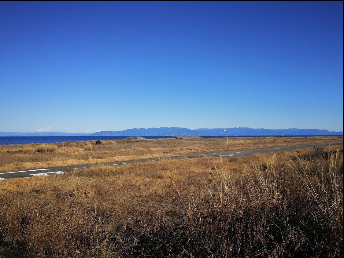تويتر いっそ على تويتر Mvのロケ地は静岡県の三俣飛行場らしい 思ったよりも寂しくない 櫻坂46 T Co Sa0guyqm0i