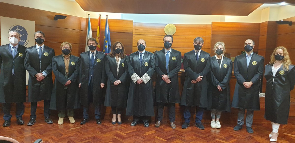 En la mañana de hoy hemos celebrado el acto de Jura de los cargos renovados de la Junta de Gobierno del Colegio de Abogados