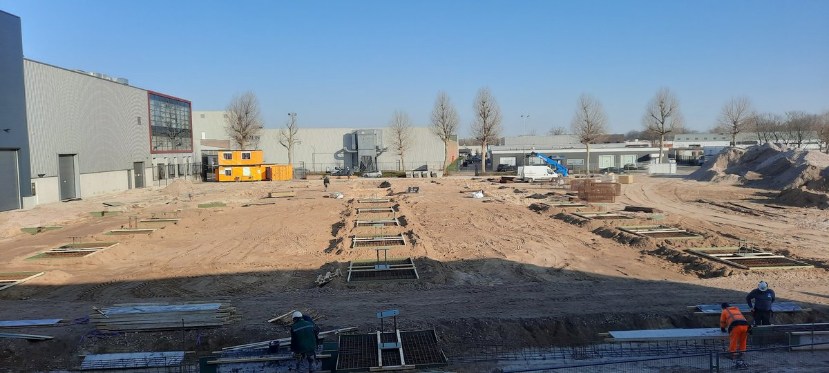 bertensc's tweet image. Vanuit kantoor, terwijl ik achter mijn bureau zit, heb ik uitzicht op mijn project bij Tobroco-Giant. #engieservices #tobrocogiant #Oisterwijk #ENGIE