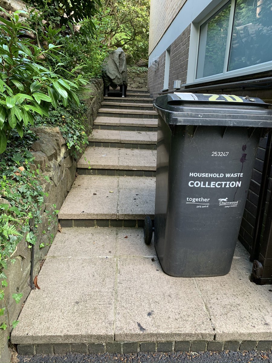 GardenAms's tweet photo. Before and after pictures of old slab steps - Trex Composite Decking  “Island Mist”

#amsgardenservicesltd  #Trex_company #arbordeck #deckdesigns #compositesteps #Trexislandmist https://t.co/wTuSTpbfNw