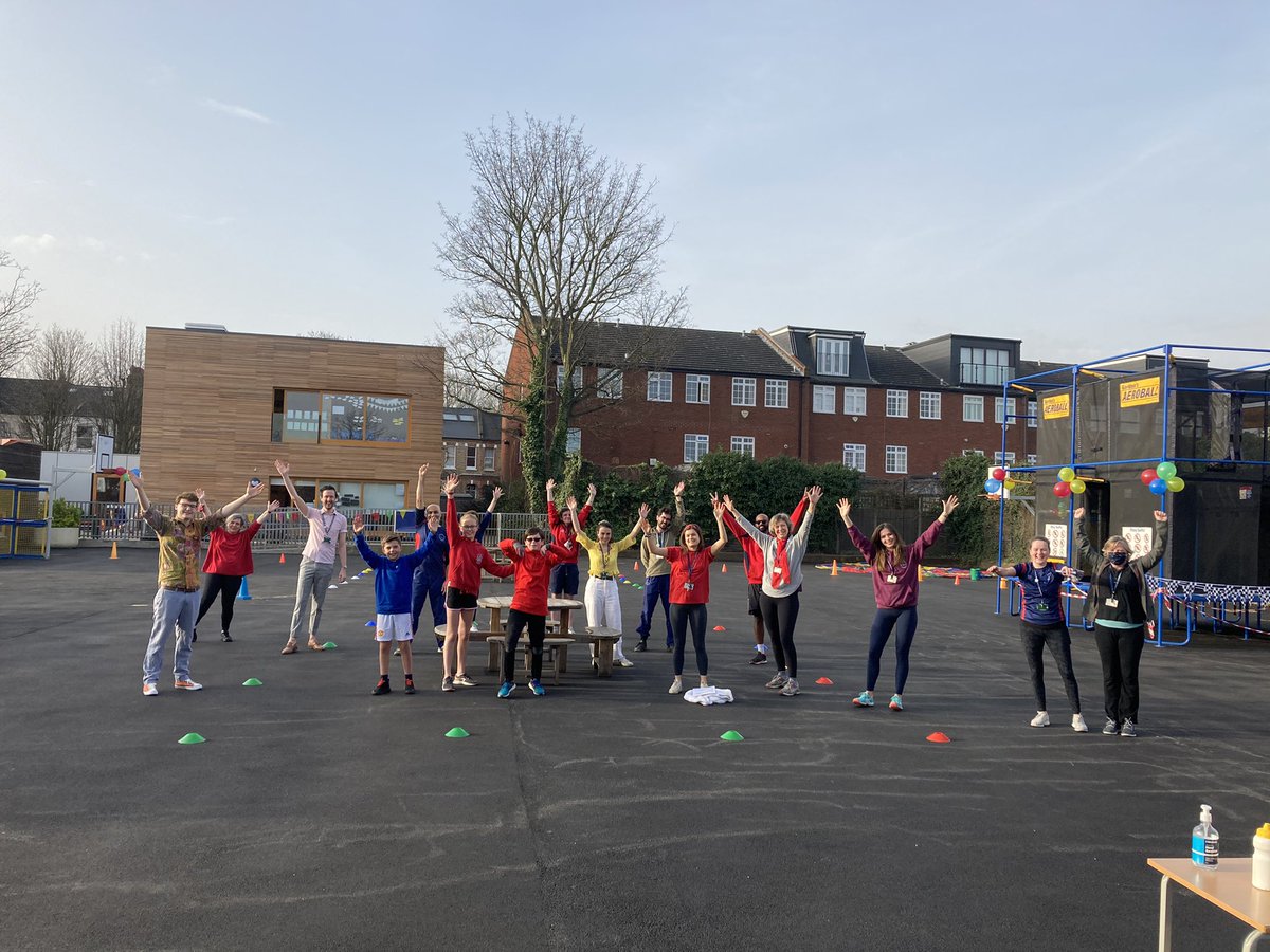 Brandlehow School tweet media