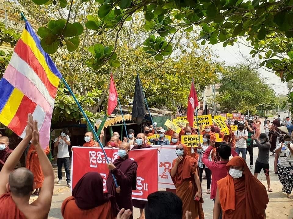 Protests against the military dictatorship continue today in #Myanmar, like the Sangha Union in #Mandalay which held an anti-coup rally this afternoon (Mar 31) #WhatsHappeningInMyanmar