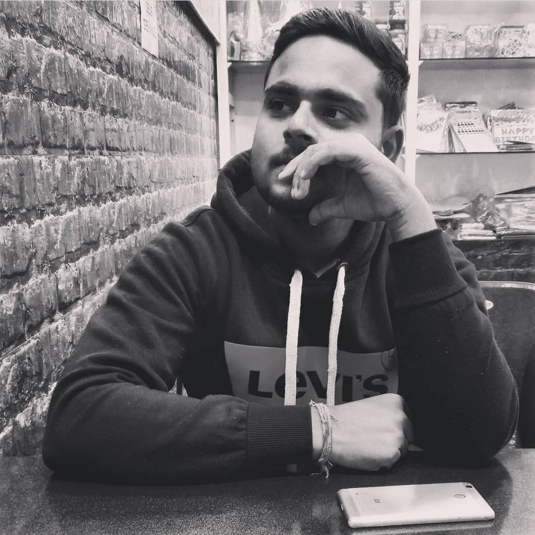 Jamil85865's tweet photo. Happy Birthday Dear! @PrashantMahur2 Wish you all the happiness and good health, stay blessed.
Enjoy your day!
🎂🎂🎂🎂🎂
#HappyBirthdayPrashant https://t.co/uUXPkcs8dw