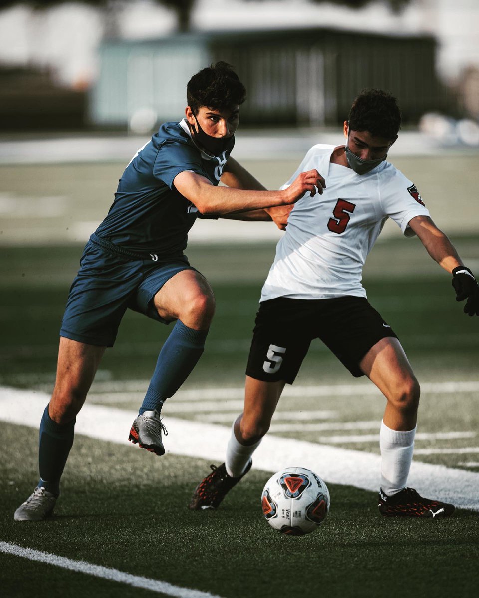 rhoppes76's tweet photo. Clean sheet for sr night  @vcvaliants @_ValleyCatholic https://t.co/R0mS0T473S