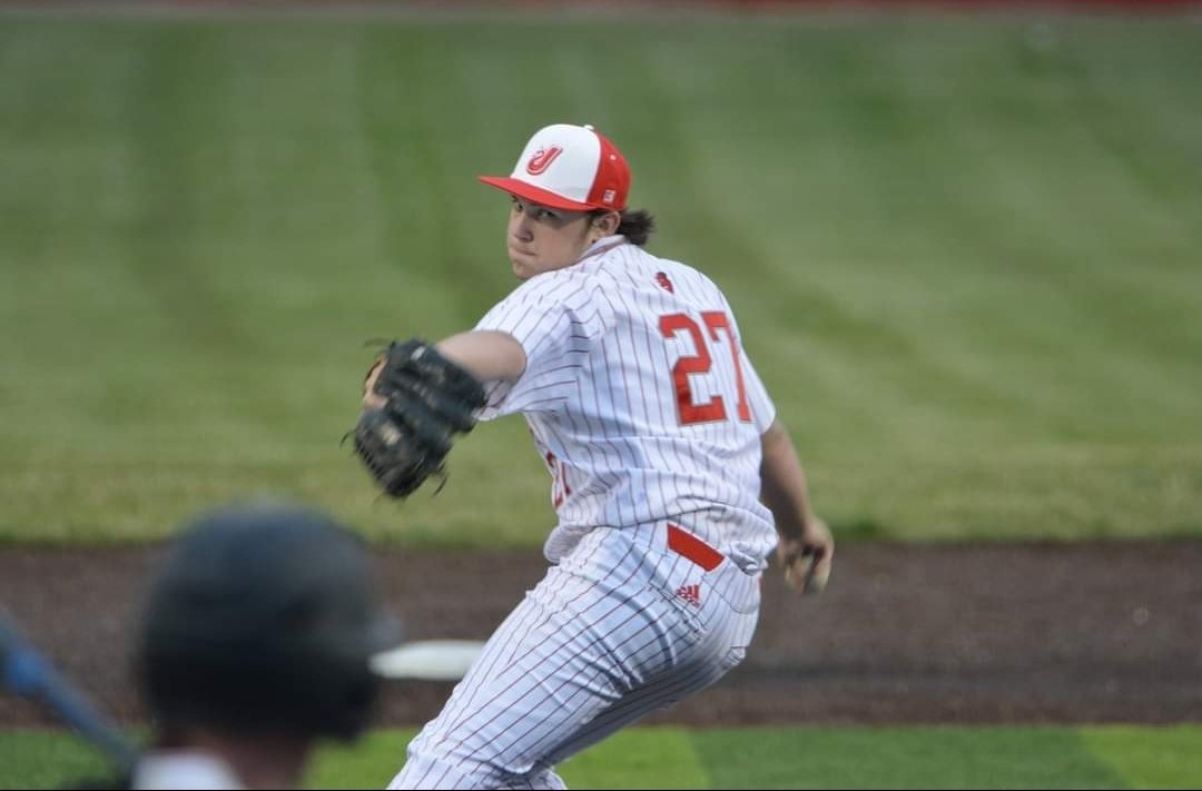 hidee1987's tweet photo. First game 2021! @HunterFlowers11 https://t.co/oILf5Kq7R0