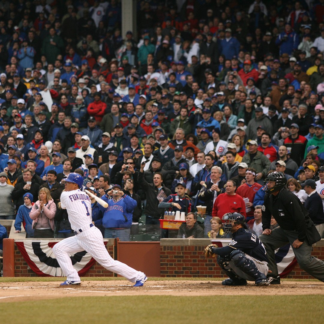 Happy birthday to Ron Santo. Miss hearing his voice on the radio 