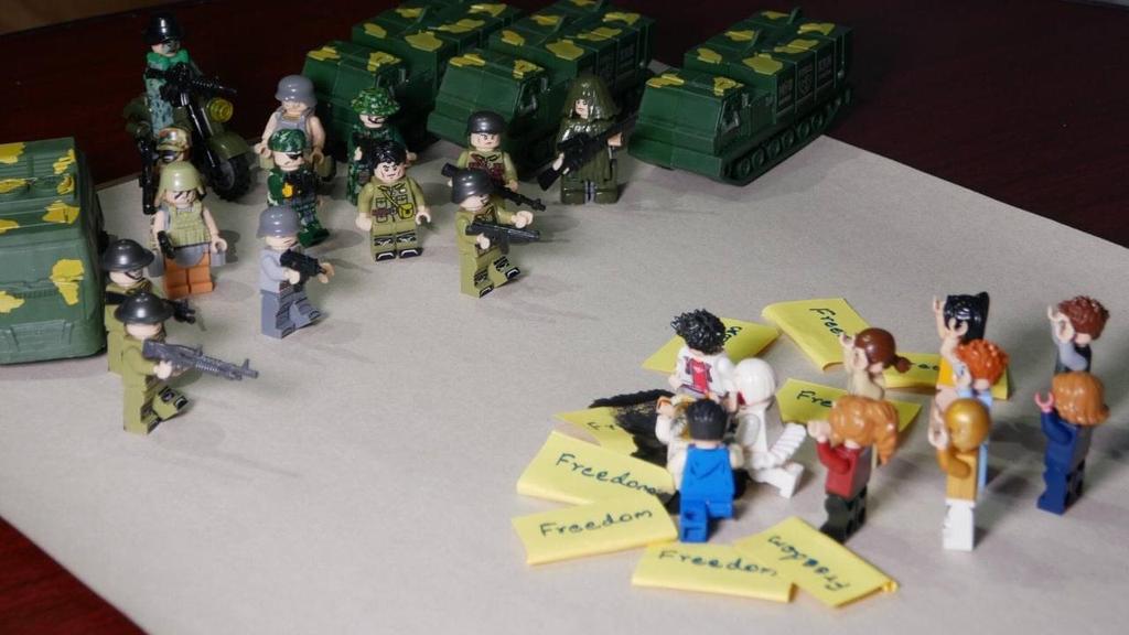 Emilyemyemy19's tweet photo. Anti-Coup demonstration with Lego strike in North-Oakkalapa! Unity will bring us Freedom and Federal Democracy.
#MilkTeaAlliance 
#Mar31Coup
#WhatsHappeningInMyanmar https://t.co/E3IF0Ewa6X