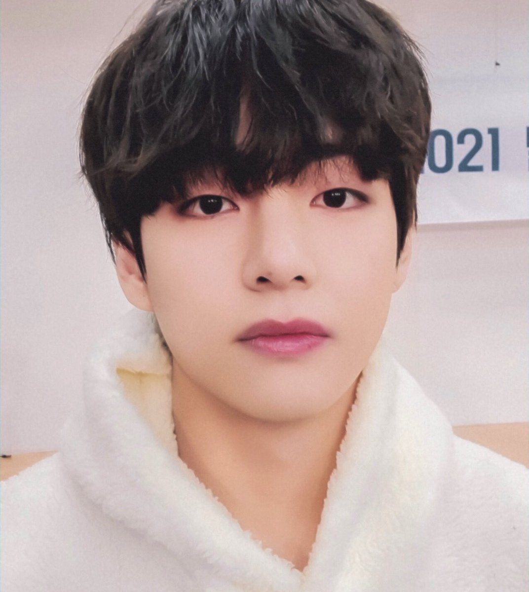 kookvtwins's tweet photo. ☁️♥︎ #JK #V https://t.co/cjtgpAo3f5