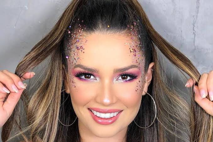 peloamorddeuz's tweet photo. Juliette é minha campeã por tempo indeterminado EU PASSO PANO MESMO SE TIVER QUE PASSAR!!!!! O QUANTO FOR NECESSÁRIO 

Lumena | FALSO DO CARALHO | Até a Sarah | Sarah Andrade | Arthur e Caio | Sariette https://t.co/iFDZcUfhFn