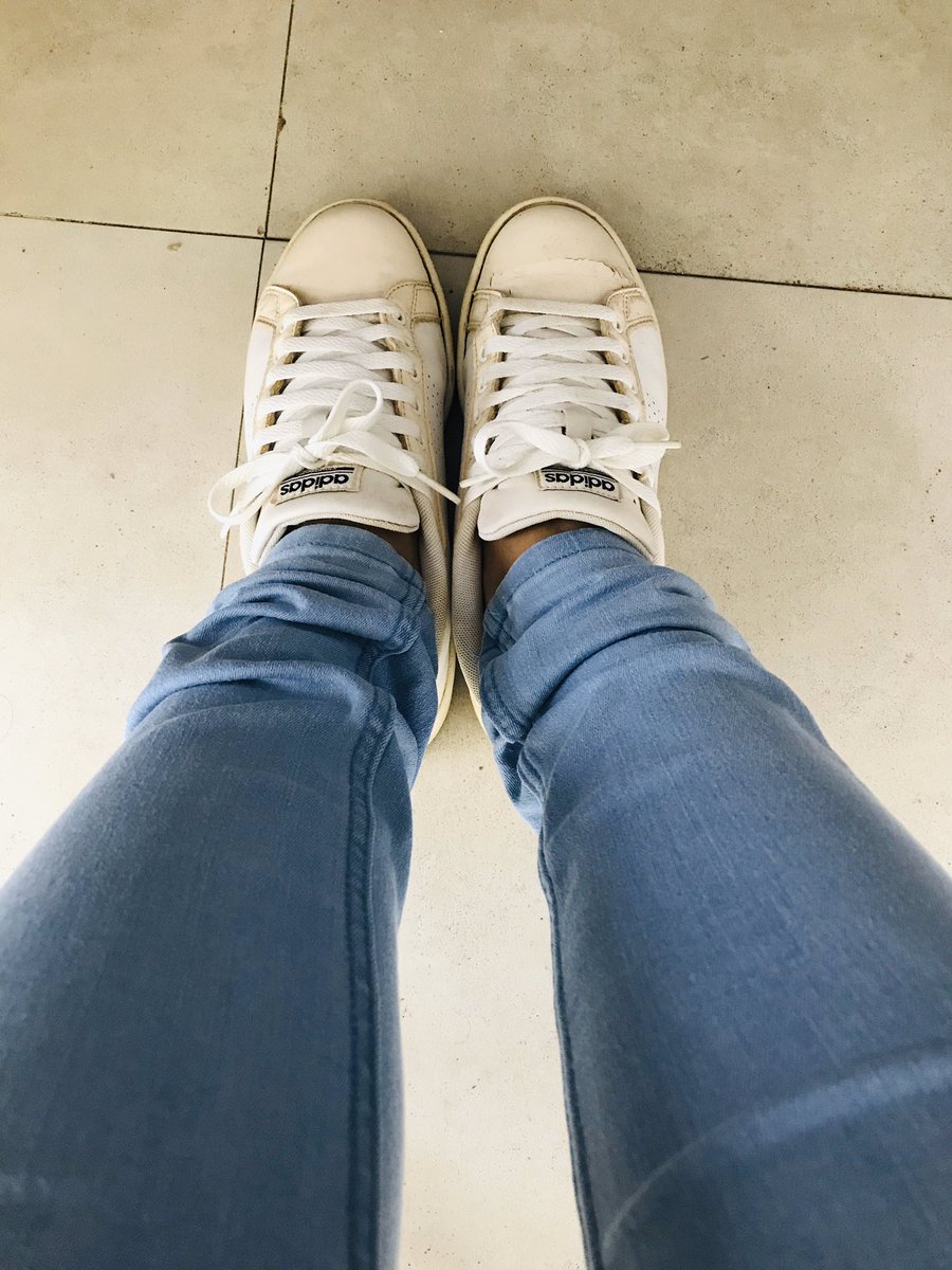 Manggamea's tweet photo. Thanks God its friday🙏
Peru laban lang aking shoe-s na favorite sa kadugayon nato ug uban since 2017 until now makauli lang ko ani sa pad unya ok na kaau😍👍
#myadidasadvantagesneaker👟 https://t.co/JODPOa66fZ