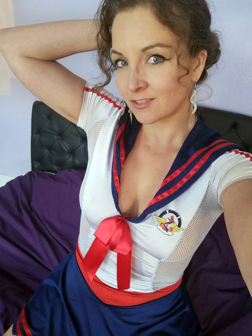Coucou 😍 Bien dormi ? https://t.co/4QH4M2G6Hf