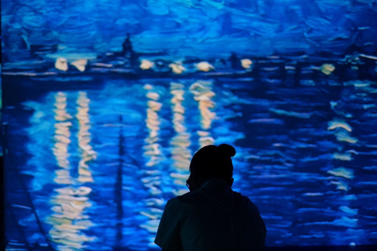 🌈 เที่ยวParis ทิพย์ ที่นิทรรศการ The Impressionists @ River City Bangkok 
🎨 งานจะหมด วันที่ 18 เมษายน ละจ้า
 
(ช่วงนี้คนน้อยมาก สงสัยมากันเยอะๆไปแล้ว เมื่อวานเลยกลายเป็นว่า มีแค่เราและแฟน โอเค โรแมนติก 😗)