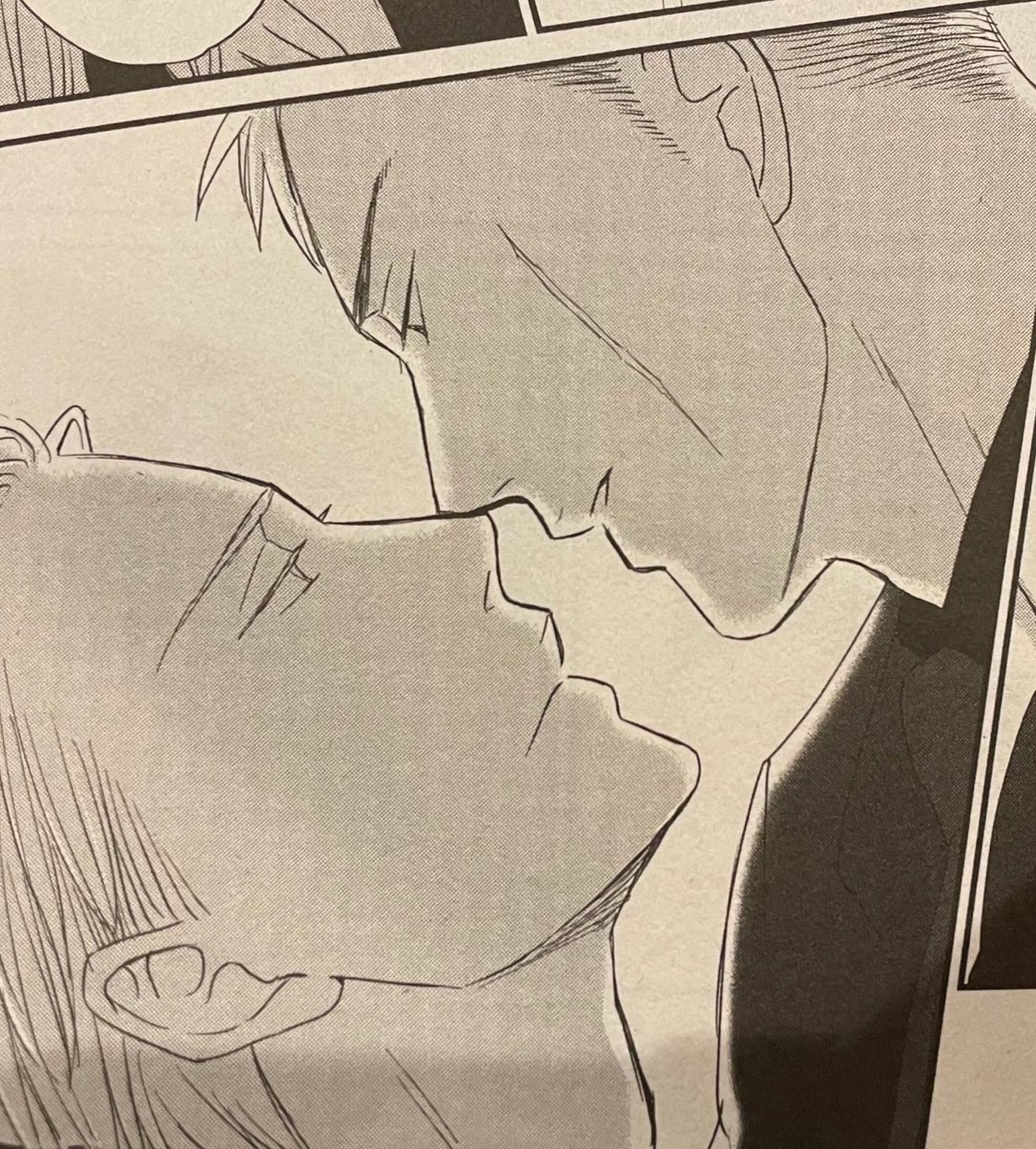 Drifting_Echoes's tweet photo. It is coming isn’t it 😍😍 after all these years waiting, i can’t breath looking at this 🤤🤤🤤 #saezuruspoilers https://t.co/AxM3YoXh1v