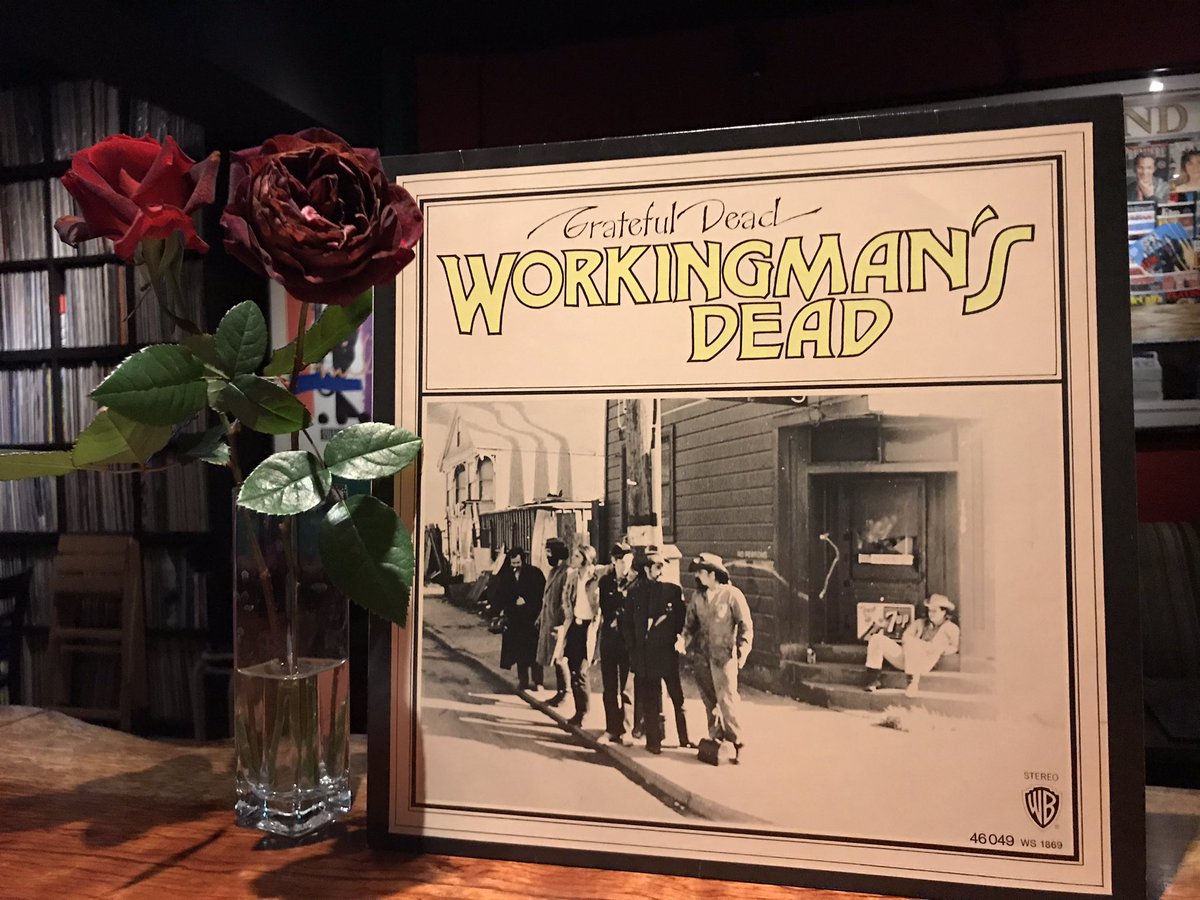 KWEST_musicbar's tweet photo. 今日はこんな気分かな…
#GratefulDead
#EasyWind live video 1970.8.30.
https://t.co/cZ1L0T9FNv
K.WEST、16時~21時の時短営業中🌸
酒類提供は20時まで🌸
#musicbar #vinyl #真空管アンプ #神楽坂 #fujirock #レコードが聴ける店 #うがい感染対策実施中 #蜜にならないバー #カクテル https://t.co/s5svnk2Yl9