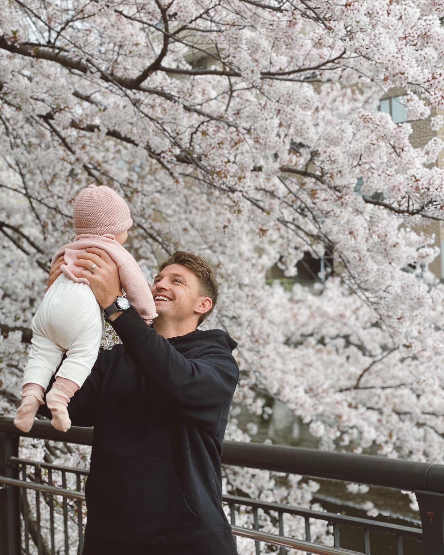 Beauden Barrett On Twitter Wrapped Around Her Little Finger Sakura Tokyo