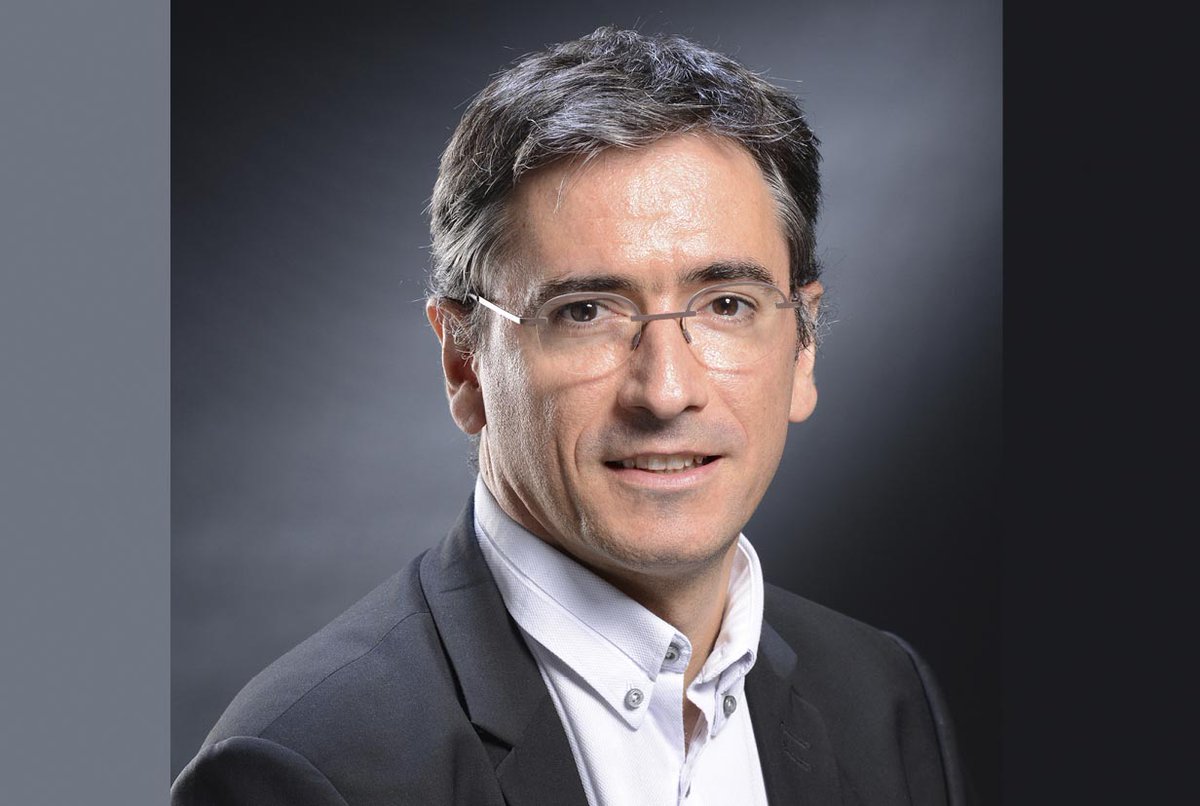 COLLEX_IR's tweet photo. #CollExPersée #ParoledeDirecteurs
Aujourd’hui : Julien Roche, Directeur, SCD de l’@Univ_Lille – Bibliothèques universitaires et Learning center > https://t.co/LdxbFB8UA2 @BuLilleSHS @BULilleDS https://t.co/cQi9AWplDh