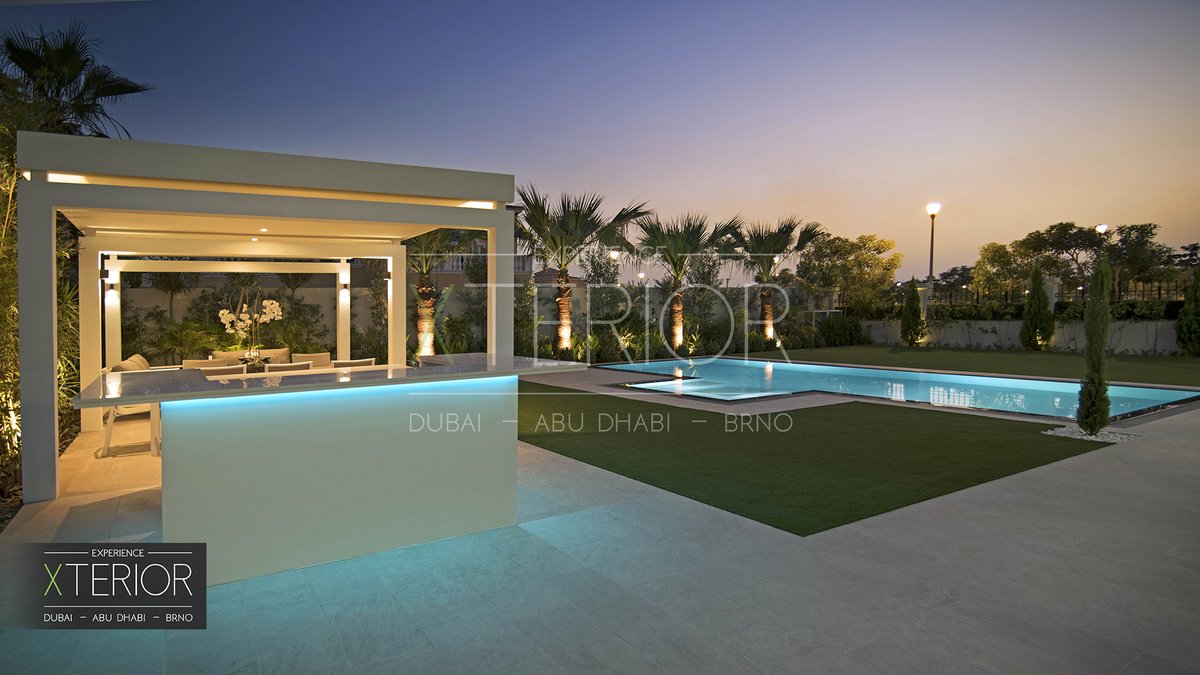 XteriorUAE's tweet photo. A wide range of personalized options, premium finishes, and flawless outside options allows each homeowner to tailor their home to fit a unique lifestyle.
#smallbackyard #dubaioutdoors #xterioruae #dubaihills #emirateshills #albrari #thelakes #sobhahartland #greencommunity https://t.co/vQlelt2uoK