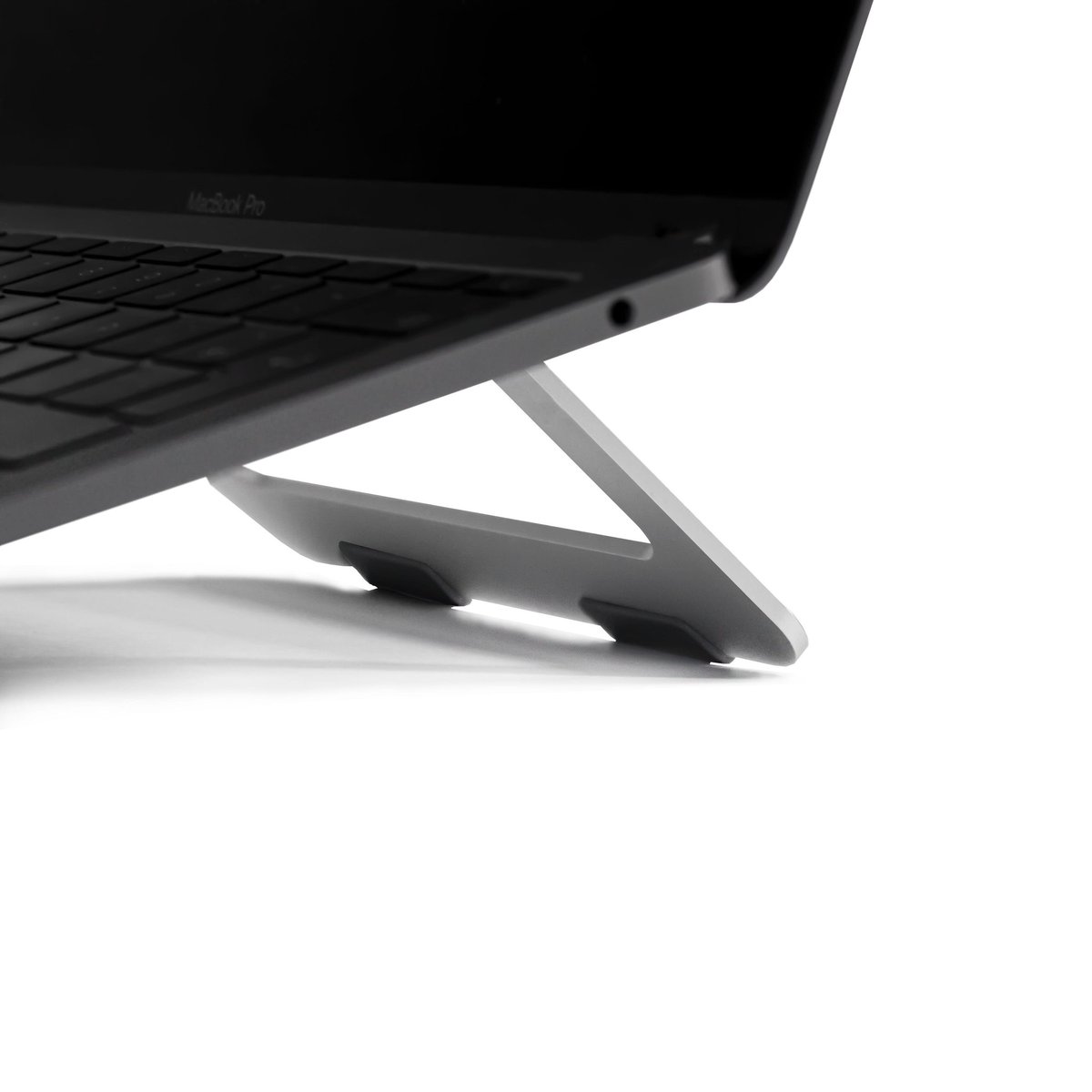 Troossinc's tweet photo. Trooss Lift - Details Matter!!

#Apple #Macbook #Macbookstand https://t.co/zndQpj0CTl