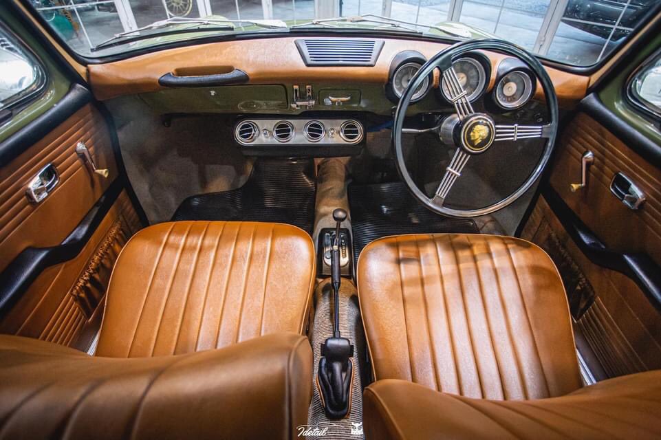 EpicDubs's tweet photo. ๐ by the book Perfection
#VW #Volkswagen #VWType31 #VwType3 #VwFastback #AirCooledVW #Fuchs #Stance #DubLife https://t.co/R3mHARWG0M