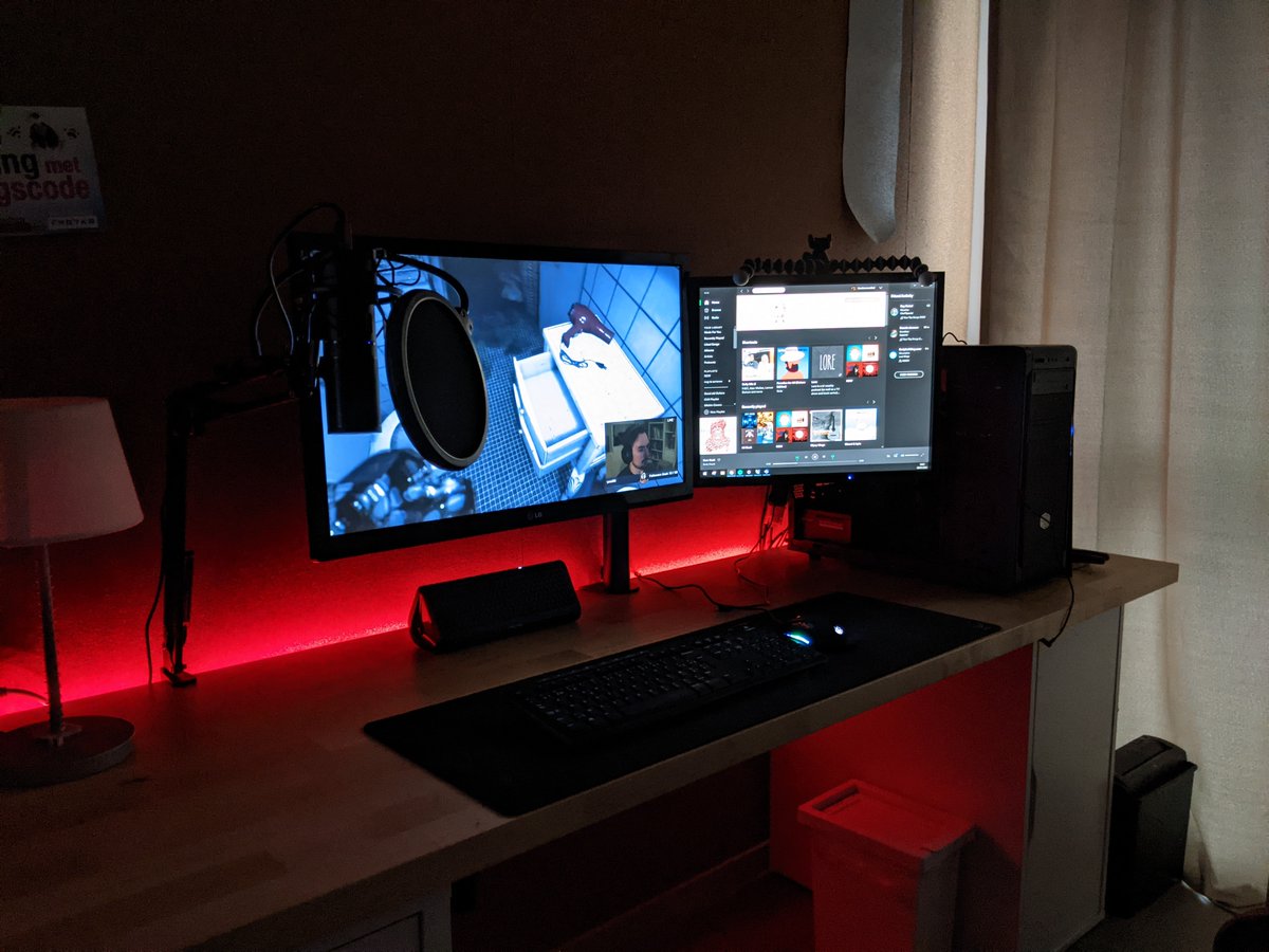 dark_chazy's tweet photo. If there is one thing I'm really enjoying so far and am proud of is the transformation of my setup.
However not fully complete it has been an amazing experience.
I can't wait to show the finished product, hopefully, soon!
#desktop #desksetup #nocablemanagement #transforming https://t.co/XF0zEn98Xu