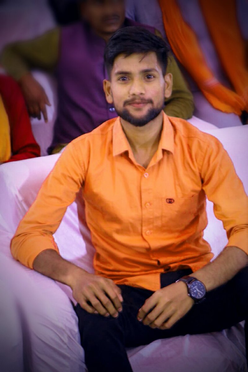 DeepakNikshit's tweet photo. Aye Khuda Tu Bol De Tere Baadalon Ko
Mera Yaar Hass Raha Hai Barish Ki Jaye
Yaar Hass Raha Hai Baarish Ki Jaaye
#BaarishKiJaaye #deepaknikshit #model #actors https://t.co/wJhE7dtw13