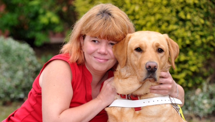 RNIB_campaigns's tweet photo. We’re delighted @DHSCgovuk have agreed to make sure preferred formats are consistently recorded and acted on, after blind woman Sarah Leadbetter brought a legal case following failures connected to the shielding programme.
https://t.co/6HcaExw6qP #InfoForAll https://t.co/blbvaxxSNT