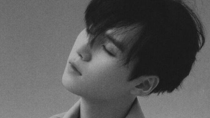 darkasthemoon_'s tweet photo. [ 솝 AU - Forgive Myself ]

Yoongi tidak bisa. Ia masih sangat mencintai Jung Hoseok. Sampai kapanpun, ia masih sangat mencintai laki² itu. — 🖤

#SOPE #SOPEAU https://t.co/LLrnwycTPX