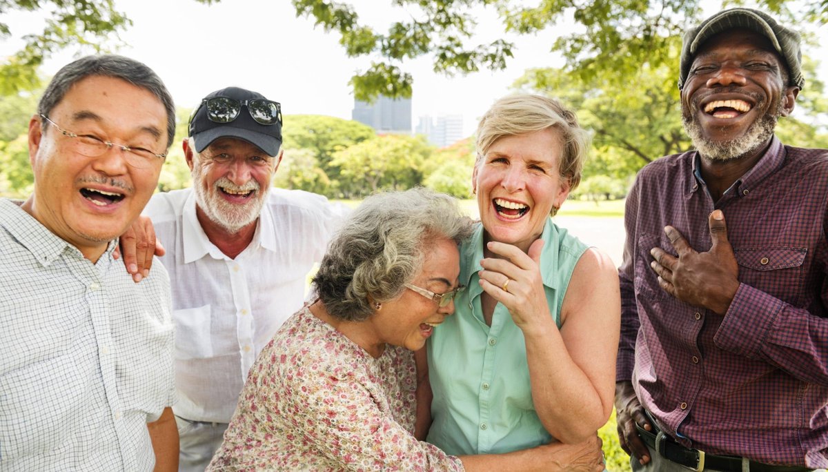 ❔ Do you know someone that has memory difficulties
❔ Are you unsure on how to make meaningful conversation with them
Here's 5 questions to use to make good conversation that doesn't reply on memory and makes it more enjoyable for everyone involved. buff.ly/3m8m7nB