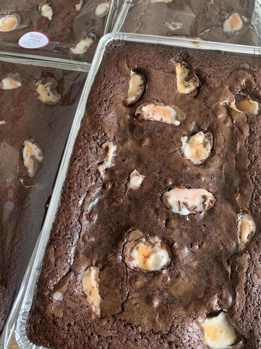 buxton_colleen's tweet photo. Cadbury’s Creme Egg brownie!
#easterready #chocolatey #sweet #yummy #devon #dorset #somerset https://t.co/MgzeygSTCC