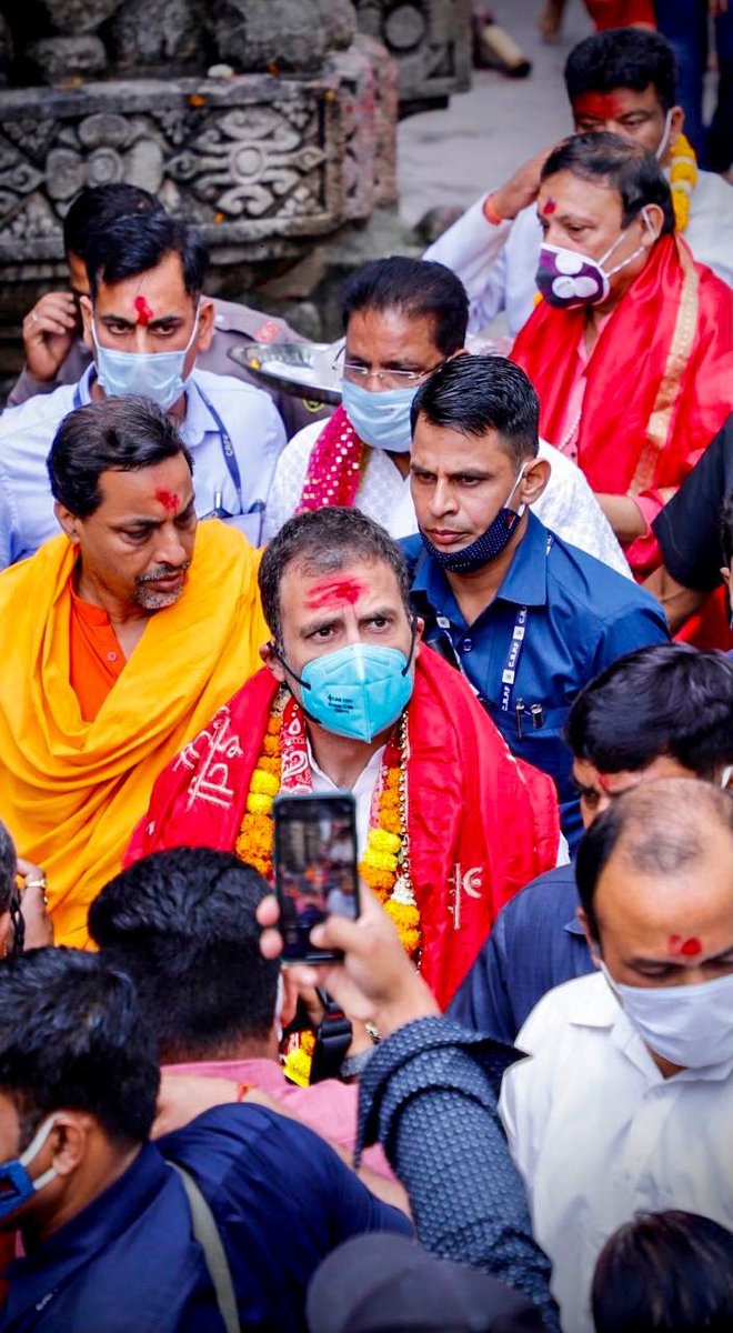 SevadalCHD's tweet photo. Sh.@RahulGandhi visited the Kamakhya Temple, seeking blessings for peace &amp; progress in Assam &amp; the welfare of each &amp; every person through #Congressor5Guarantee https://t.co/Bs9Fl59Wya