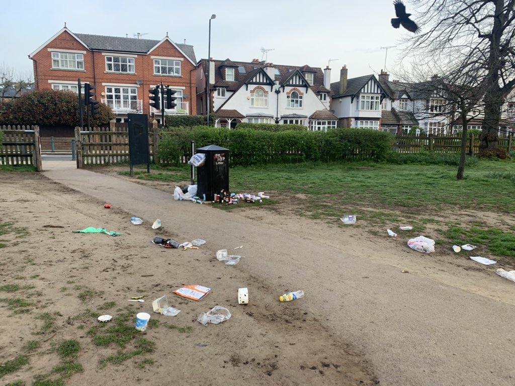 Poptart75's tweet photo. The rubbish in #MarbleHillPark this morning is pretty depressing, particularly when around the park there are empty bins, so it’s not for lack of bins! It is ok to take rubbish home with you. If the pubs were open, would this happen? https://t.co/mEbRaGieiB