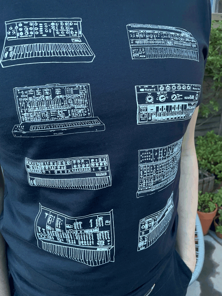 olifreke's tweet photo. Thrilled to receive my fabulous #weare1of100 #SynthWorldCup t-shirt this morning; every bit as cool as expected! (And honoured with the actual 1 of the actual 100, thanks guys! :-) I shall be wearing it with pride for ever more! #pressvelocity #vintagesynth #classicsynth https://t.co/c012oYvRFf