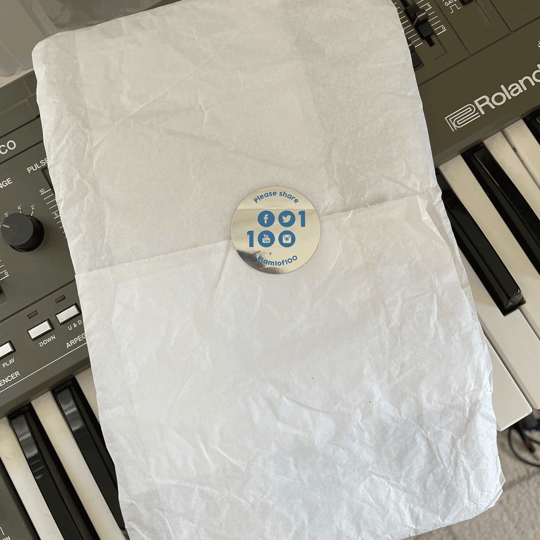 olifreke's tweet photo. Thrilled to receive my fabulous #weare1of100 #SynthWorldCup t-shirt this morning; every bit as cool as expected! (And honoured with the actual 1 of the actual 100, thanks guys! :-) I shall be wearing it with pride for ever more! #pressvelocity #vintagesynth #classicsynth https://t.co/c012oYvRFf