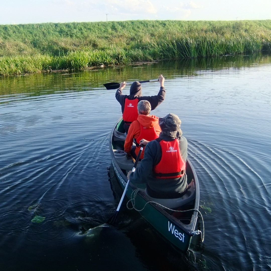 #CanoeHire OPEN from tomorrow - #SpecialOffer on Mon-Wed.  £5 off our normal 2/4 hour sessions.  Our #CanadianCanoes take 2-3 folk. Great fun + great value at £20 for 2 hours or £35 for 4. T: 01354658737 to book. #CanoeHireCambridgeshire #OldRiverNene #Mackinaw #goingpaddling