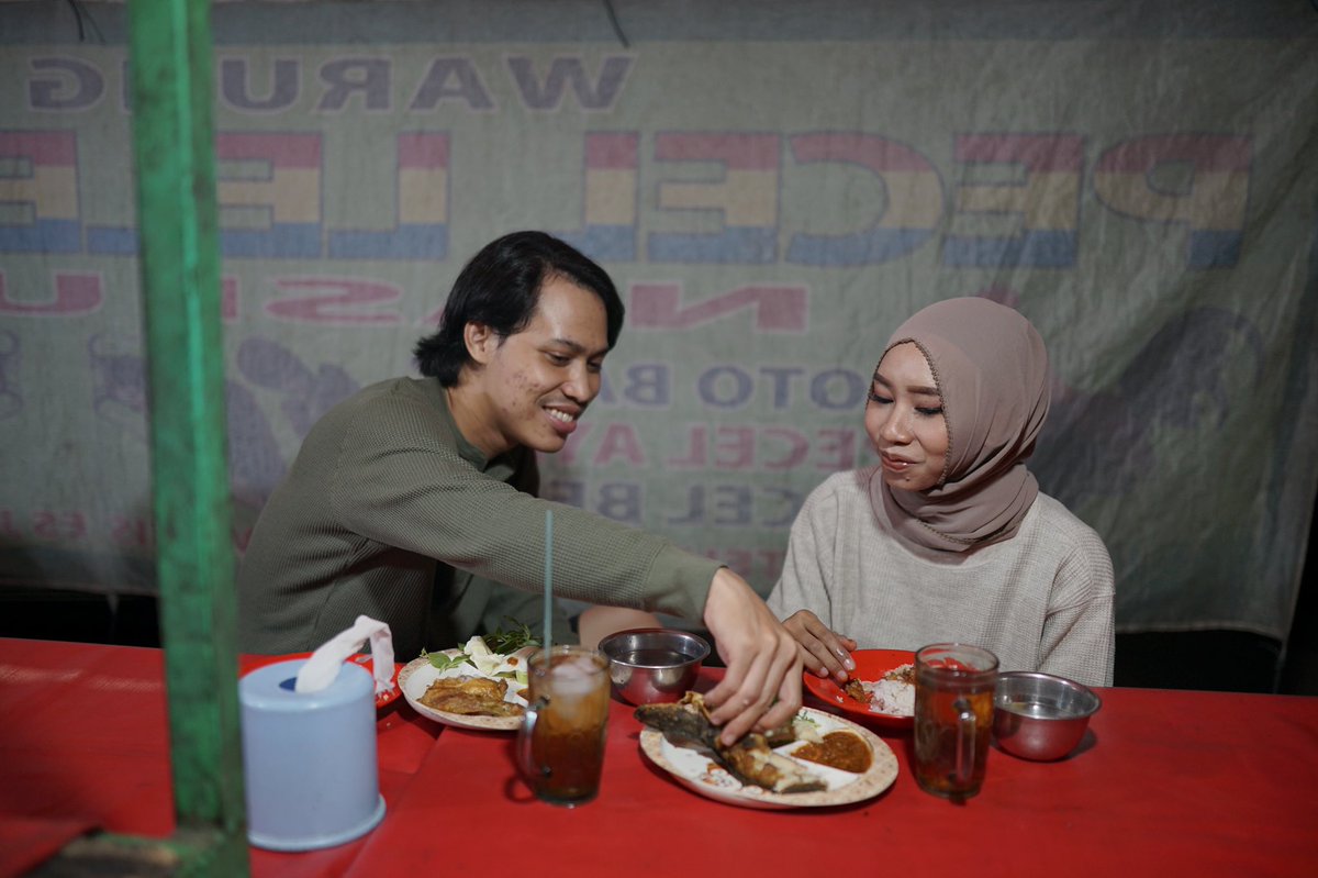 kiranaesbe's tweet photo. Ahelah bang.. dipeseninnya celele mele, cel ayam kek kali2, dagitu masi dipinta lagi 😒 https://t.co/UjJuAqvySD