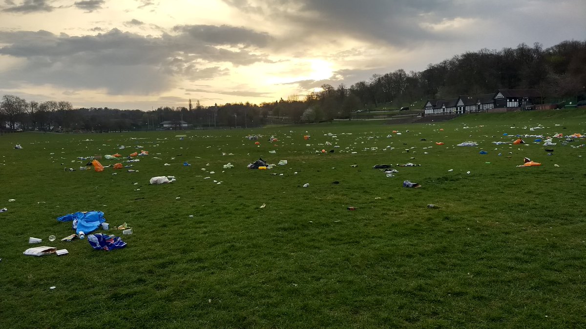 NatDattas's tweet photo. Day after Glasto? Nope, just my local @NottinghamParks 

Forest rec has been a space of healing for so many during #COVID19 and it'd never looked better. 

Why wasn't the rule of six policed? @MyNottingham

Thanks to those cleaning up right now. 🙏

https://t.co/oJaJ1eQ0wJ https://t.co/J35qFhRjH5