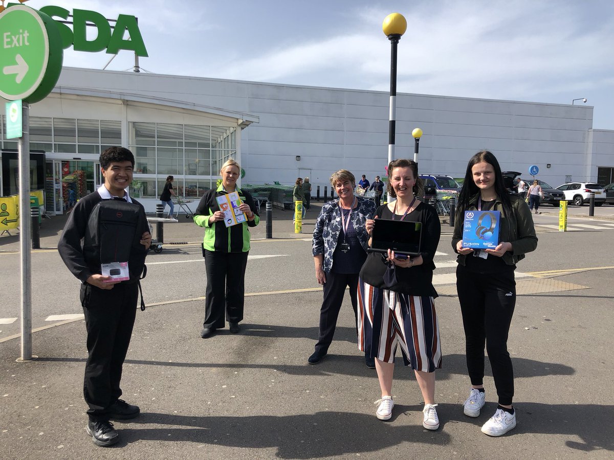 Community Champion tweet media