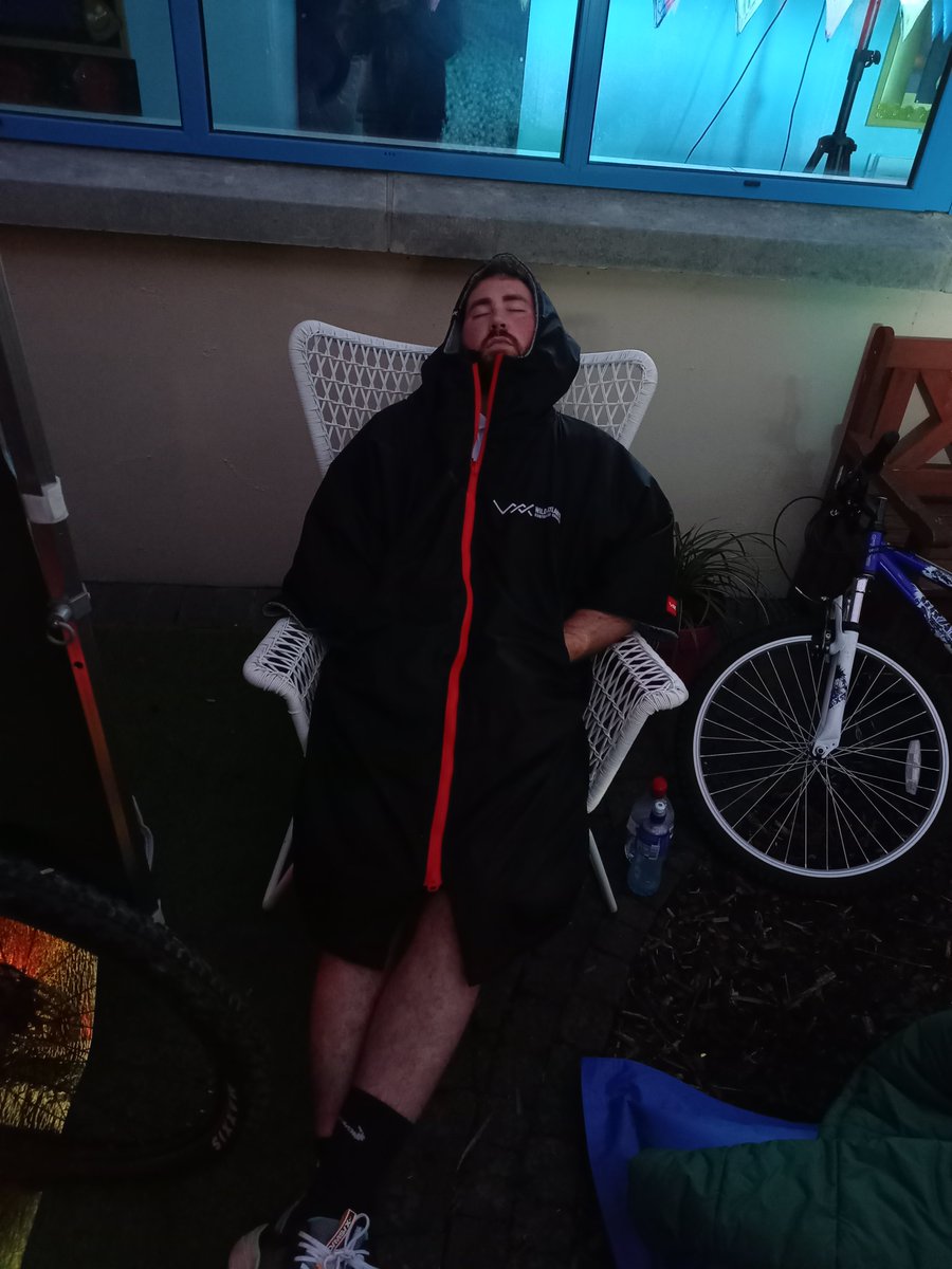 ClarawoodSchool's tweet photo. Just 82 minutes left of the Keep 'er Lit Challenge! A huge effort by all involved and the fundraising is going great. Thank you everyone!Please follow the link to donate if you feel you can
https://t.co/aInLxoBFJR
Thank you for the support @gtcc_ @jonathanrea @winkerwatson1 https://t.co/D1CaraspTP