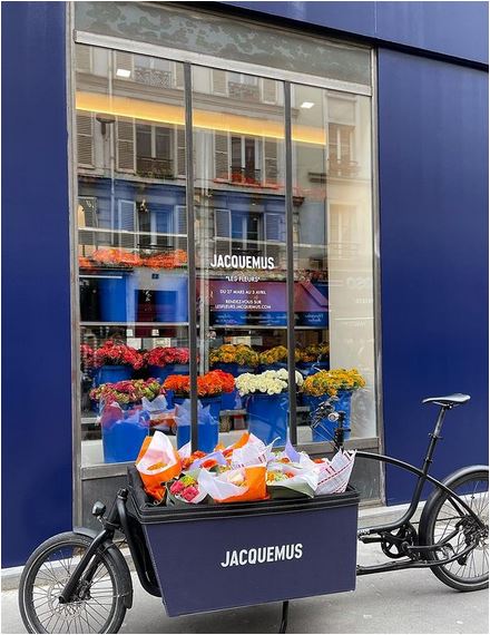 supmode_fr's tweet photo. Coup #Marketing de génie ? https://t.co/jasoR85WbK