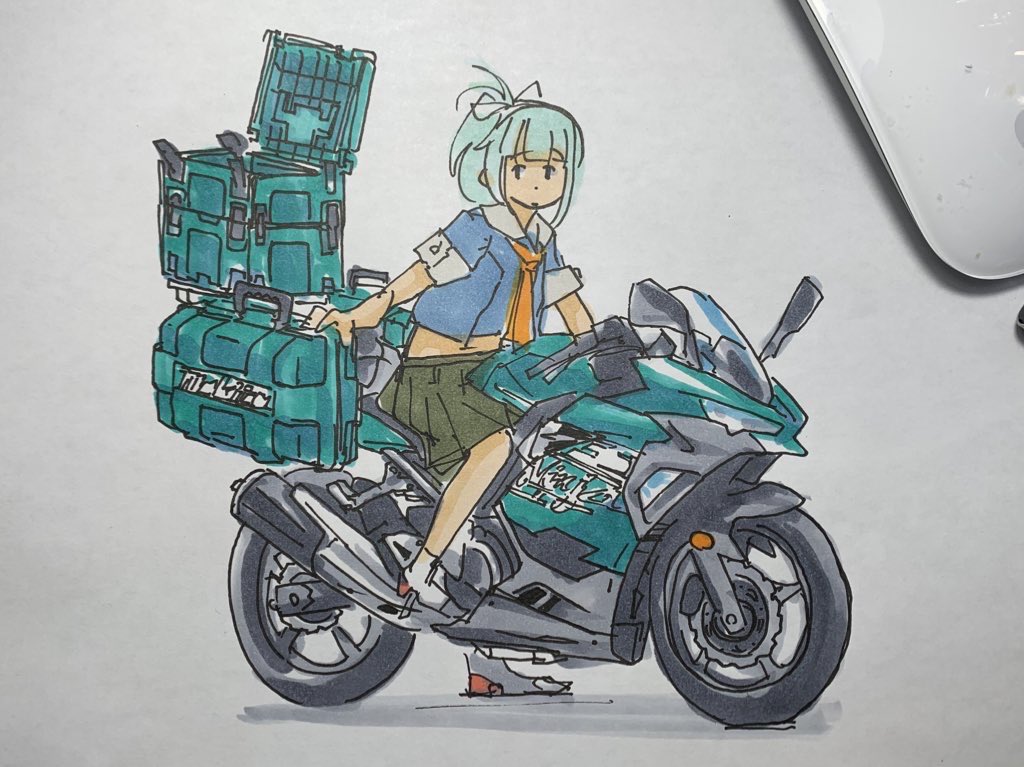 伊401(艦これ) 「#今年度をイラスト4枚で振り返る
今年度かあ。バイクに夢中だったからなあ 」|ひじからのイラスト