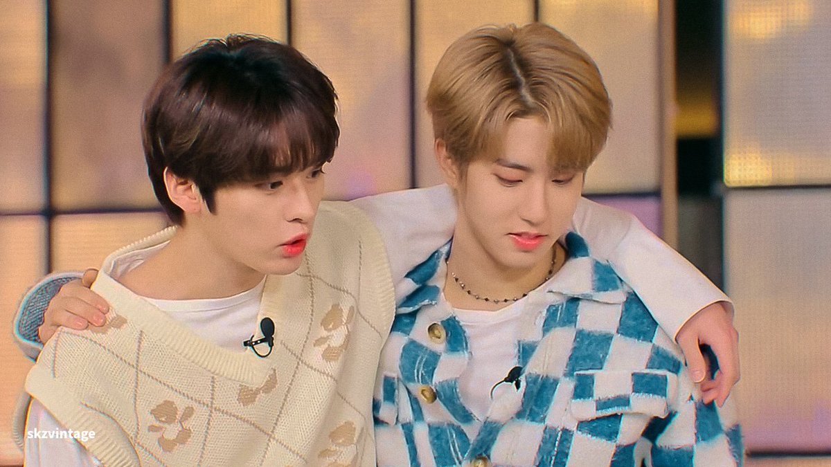 minsung_skz_'s tweet photo. 𝓽𝓪𝓰𝓼:
#leeminho #hanjisung #minsung #minsungmoment #minsungkiss #minsunghug #minsungshipper #minsungcouple #minsunglove #minsungisreal #couple #relationshipgoals #truelove #shipper #minsungimagine #minsungskz #minsungcute #minsungforever #minsungsmut #minsungmoans https://t.co/iPOUNLx2SQ