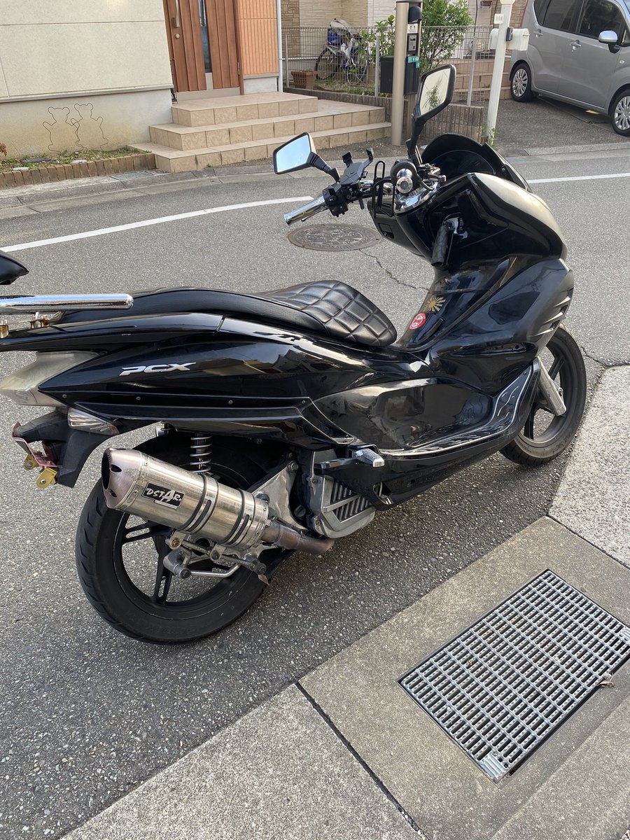 Kh9R3's tweet photo. PCX売ります。アドレスと交換希望です。兵庫県から。詳細4枚目に記載。
#PCX売ります #PCX買います #ワンツー売ります #ワンツー買います #アドレス売ります #アドレス買います #アドレスV125売ります #シグナス売ります #シグナス買います https://t.co/tG1GmRrngM