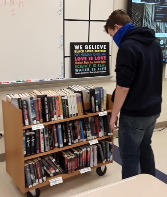 Kgarcia435's tweet image. The BT BOCES Media Library is loaning out books to all our school districts.  Enjoy reading! #btsls @Ms_Westgate_Lib