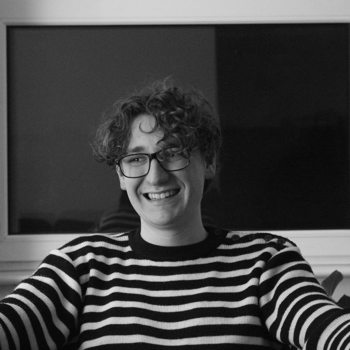 🚨Writing Workshop Alert!🚨

Join <a href="/sam_essame/">Sam Essame</a> Saturday at 11am for Writing for Zoom!  Delving into the pros and cons of this brand spanking new theatrical medium, you’ll get a chance to experiment and transfer ideas from stage to screen!  

Book in here: space.org.uk/event/writing-…