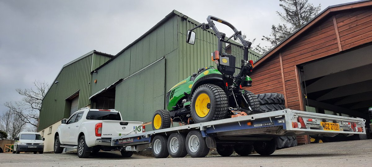 RickyNei11's tweet image. Delivery number two today! 🚜 New @JohnDeere 2026R heading out to a local contractor. @PitchcareIRE @greenkeepingire #strengthreliability #professional